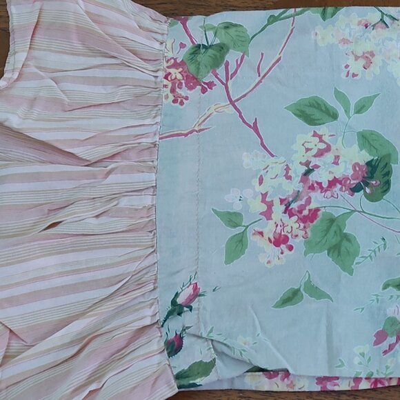 April Cornell Floral Pillowcases - Picture 2 of 2